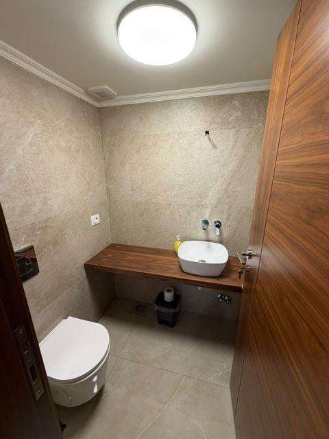 Apartment with a pool for sale in Kennebet Broumana, Metn - photo 2