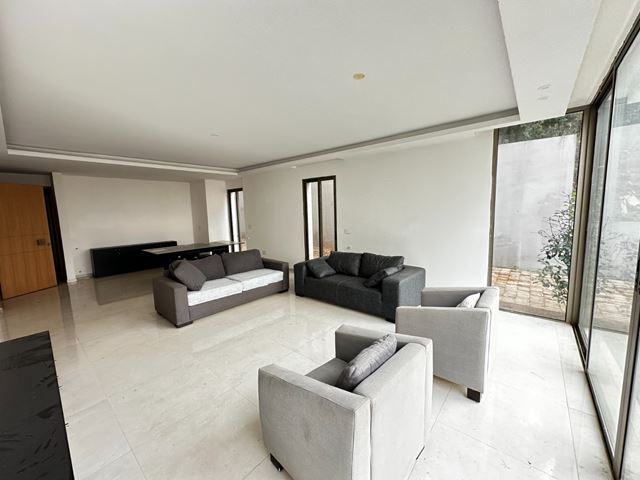 Apartment with a garden for sale in Ain Najem, Metn - photo 2