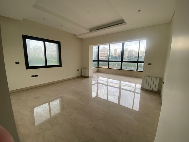 Sea-view apartment for sale in Jnah, Beirut - photo 3