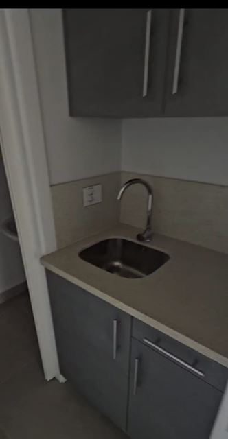 Office for sale in Al-Qalamoun, Tripoli - photo 2