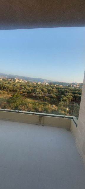 Apartment with a mountain view for sale in Amioun, Koura - photo 2