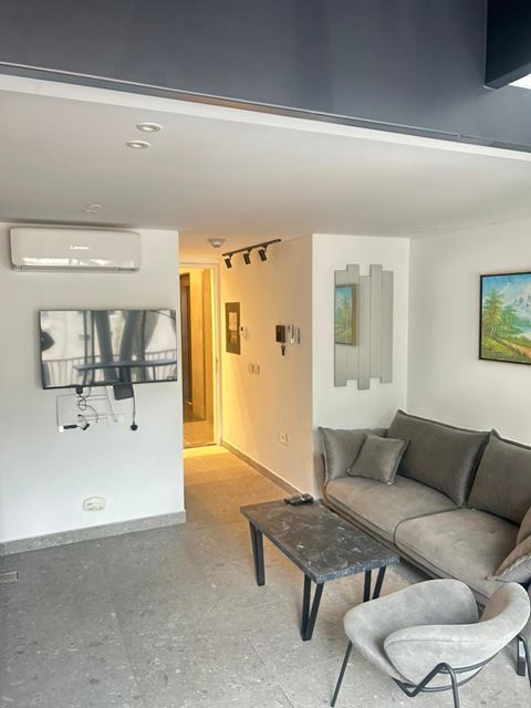 Apartment for rent in Gemayzeh, Beirut - photo 2