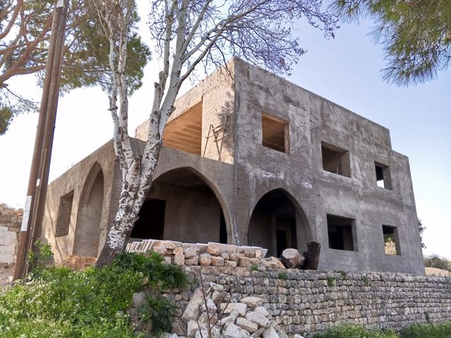 Sea-view villa for sale in Batroun
