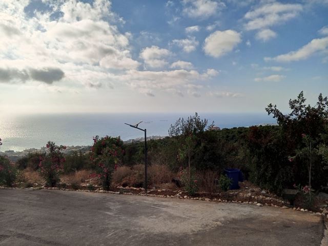 Sea-view land for sale in Kfar Aabida, Batroun - photo 2