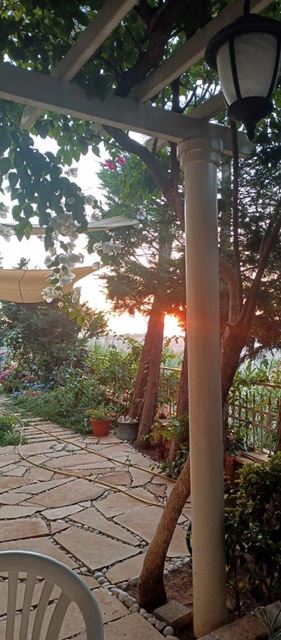 Villa with a terrace for sale in Mansourieh, Metn - photo 2