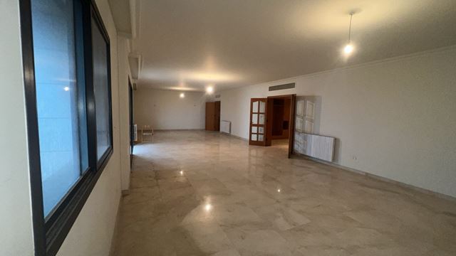 Sea-view apartment for sale in Biyada, Metn - photo 2