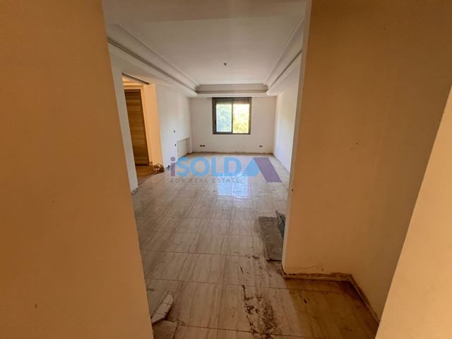 Apartment with a garden for sale in Yarzeh, Baabda - photo 2