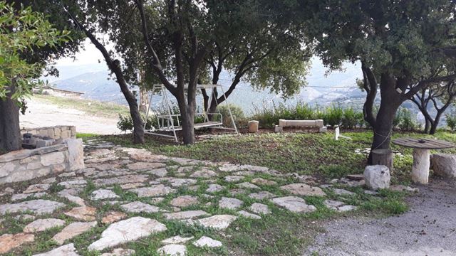 House with a terrace for sale in Batroun - photo 2