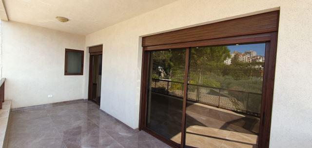 Apartment with a terrace for sale in Jeita, Keserwan - photo 2