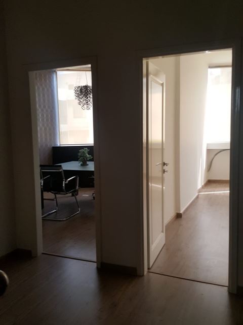 Furnished office for sale in Adonis, Keserwan - photo 3