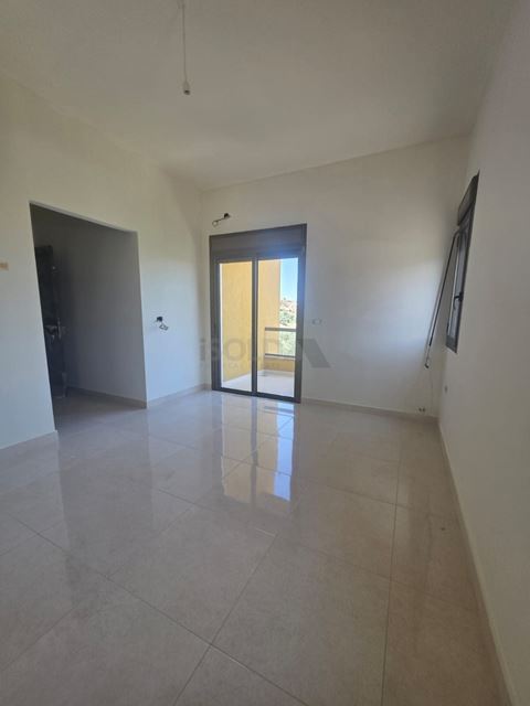 Apartment with a mountain view for sale in Amioun, Koura - photo 3