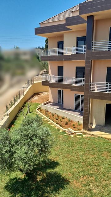 Apartment with a garden for sale in Fih, Koura - photo 2