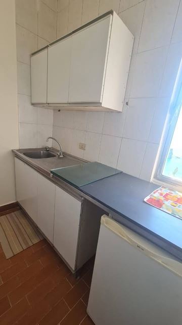 Sea-view chalet for rent in Aamchit, Jbeil - photo 2