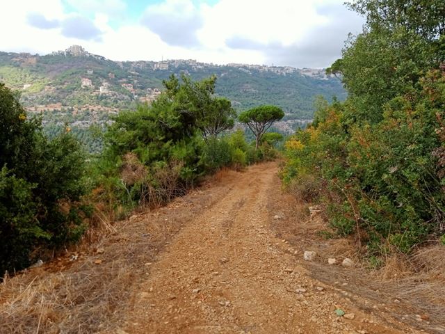 Sea-view land for sale in Quortada, Metn - photo 3
