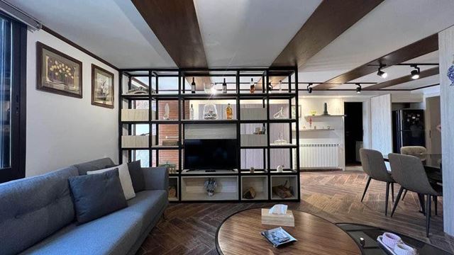 Chalet with a terrace for rent in Kfarzebian, Keserwan - photo 3