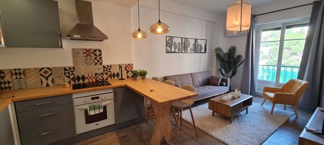 Furnished apartment for sale in Nice