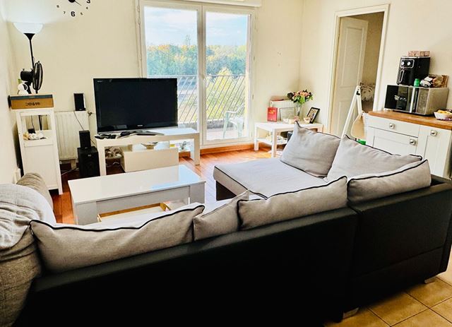 Apartment for sale in Paris (suburb), Paris
