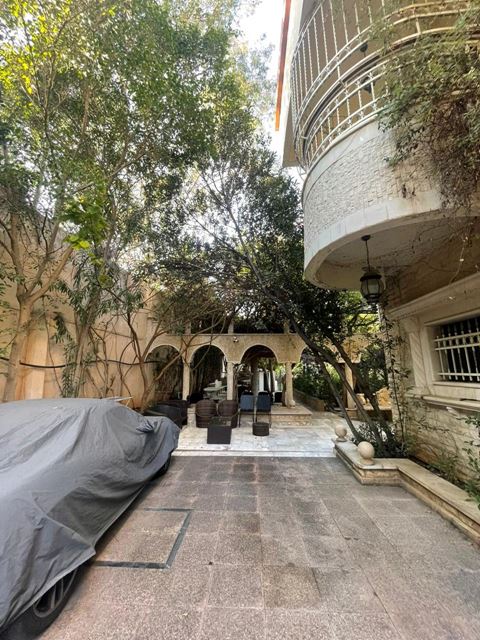 Villa with a pool for sale in Dawhet aramoun, Aley - photo 3