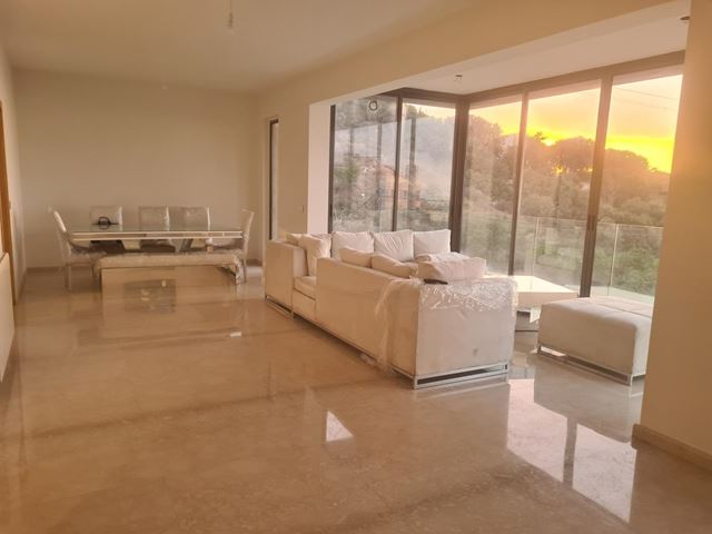 Apartment with a garden for sale in Mtayleb, Metn - photo 2