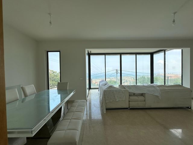 Apartment with a garden for sale in Mtayleb, Metn