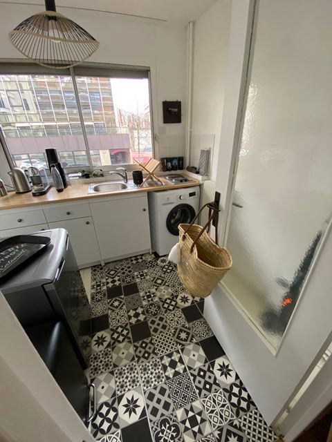Apartment for sale in Paris (suburb), Paris - photo 3