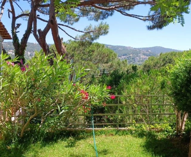 Villa with a mountain view for sale in Baabdat, Metn