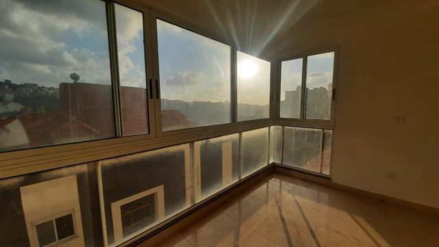 Apartment with a terrace for sale in Mansourieh, Metn - photo 2