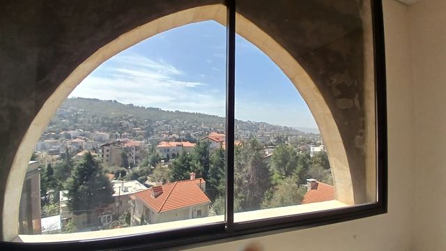 Apartment with a mountain view for rent in Ashkout, Keserwan - photo 2