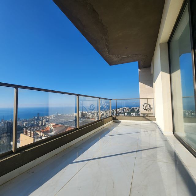 Sea-view apartment for sale in Bsalim, Metn - photo 2