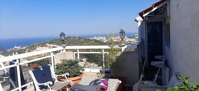 شقة بإطلالة على البحر للبيع في ديك المهدي، المتن - صورة 2