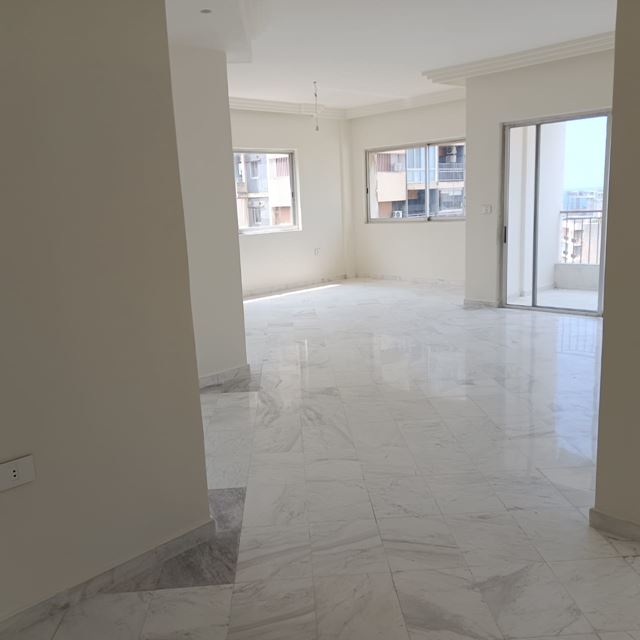 Sea-view apartment for sale in Ant Elias, Metn - photo 2