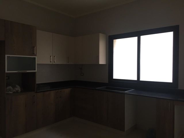 Apartment with a terrace for sale in Kennebet Broumana, Metn - photo 2
