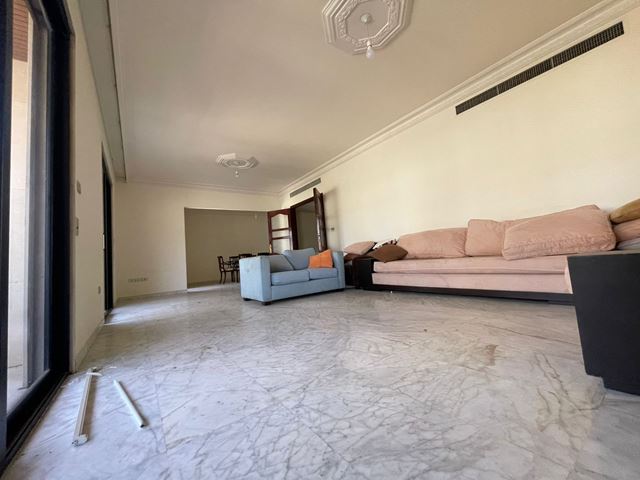 Apartment for rent in Ain el mrayseh, Beirut - photo 2