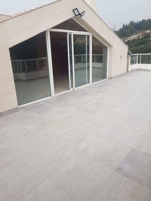 Sea-view apartment for sale in Halat, Jbeil - photo 3