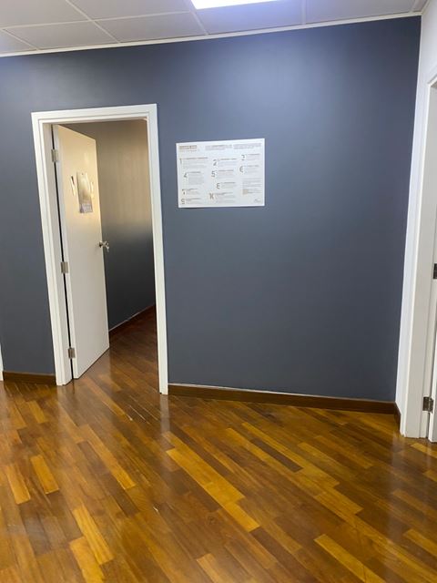 Furnished office for rent in Badaro, Beirut - photo 3