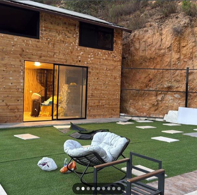 Chalet with a pool for sale in Kfar Matta, Aley - photo 2
