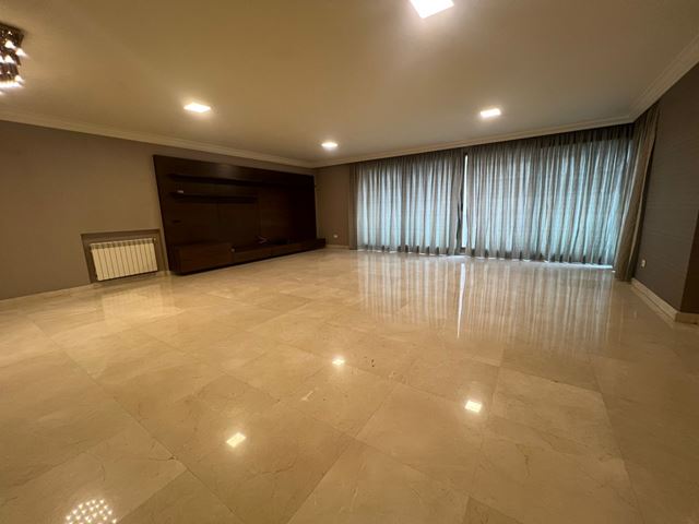 Apartment for rent in Hamra, Beirut