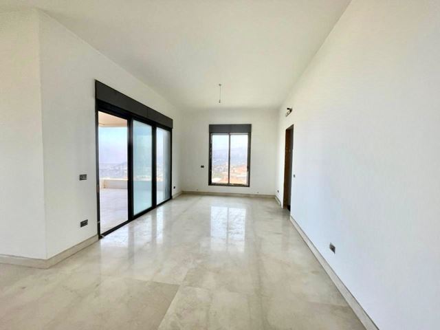 Sea-view apartment for sale in Kornet Chehwen, Metn