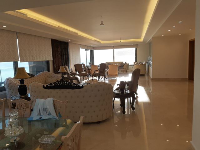 Sea-view apartment for sale in Ramlet El Bayda, Beirut - photo 3