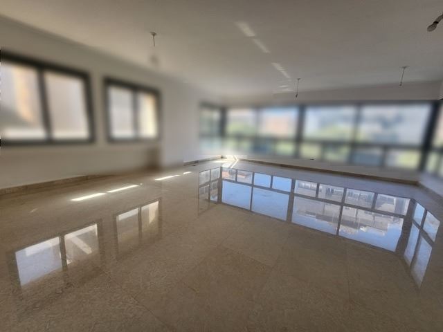 Apartment for sale in Badaro, Beirut - photo 2