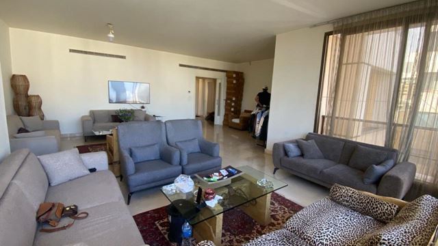 Apartment for sale in Bchara elkhoury, Beirut - photo 2