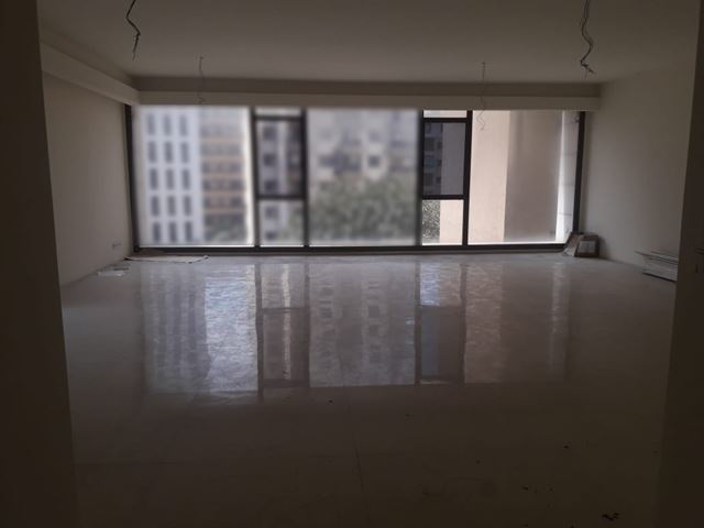 Apartment for sale in Ras beiruth, Beirut