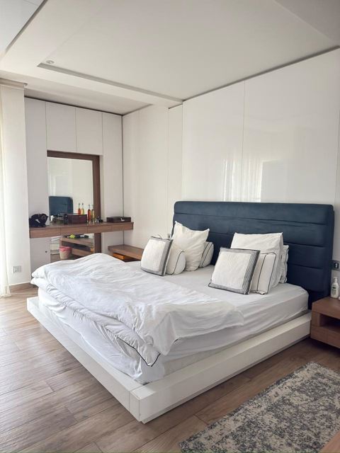 Sea-view apartment for sale in Ain el tine, Beirut - photo 2
