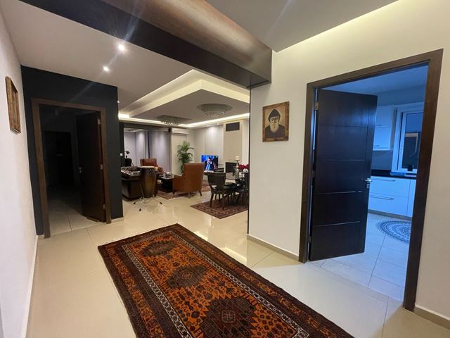 Apartment with a terrace for sale in Zikrit, Metn - photo 2
