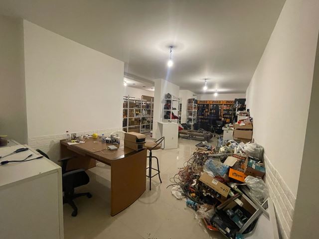 Store for sale in Zalka, Metn - photo 3