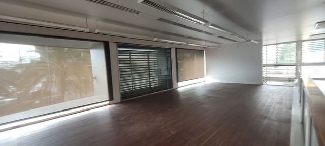 Showroom for rent in Zouk mosbe7, Keserwan - photo 2