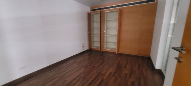 Showroom for rent in Zouk mosbe7, Keserwan - photo 3