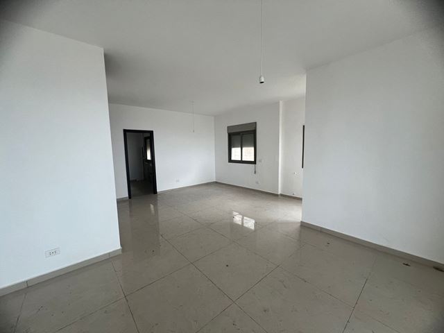Sea-view apartment for sale in Okaybe, Keserwan - photo 2