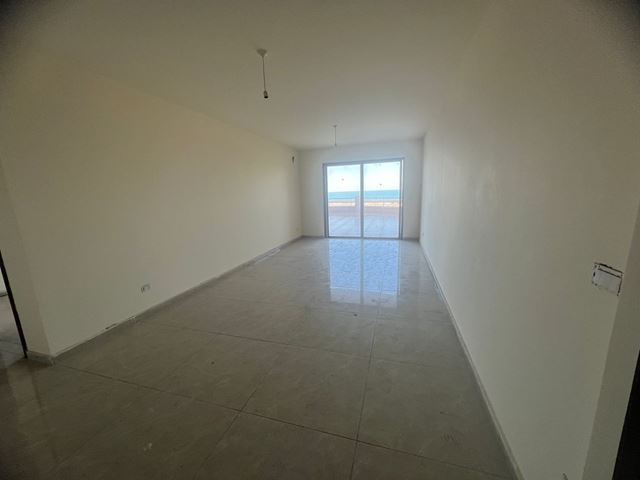Sea-view apartment for sale in Bouar, Keserwan - photo 2