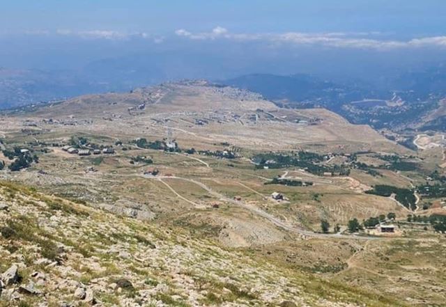 أرض للبيع في فقرة، كسروان